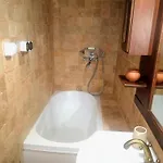 בית אירוח Casa Mola מנגליה