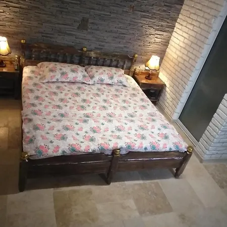 Casa Mola Homestay *