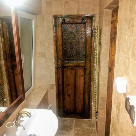 Casa Mola