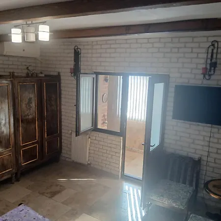 Casa Mola *
